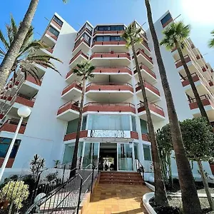 https://danubio-beach-playa-del-ingls.in-canary-islands.com