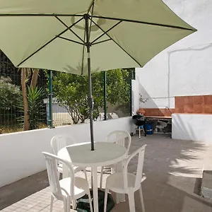 https://casa-la-zahorra.in-canary-islands.com